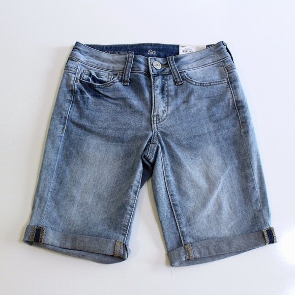 So Denim Blue Jean Bermuda Shorts Jr Size 0 - Picture 1 of 5